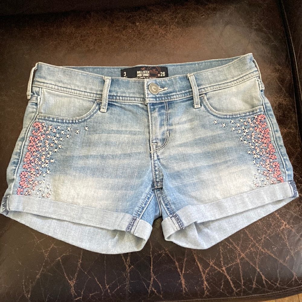 Hollister Midishort